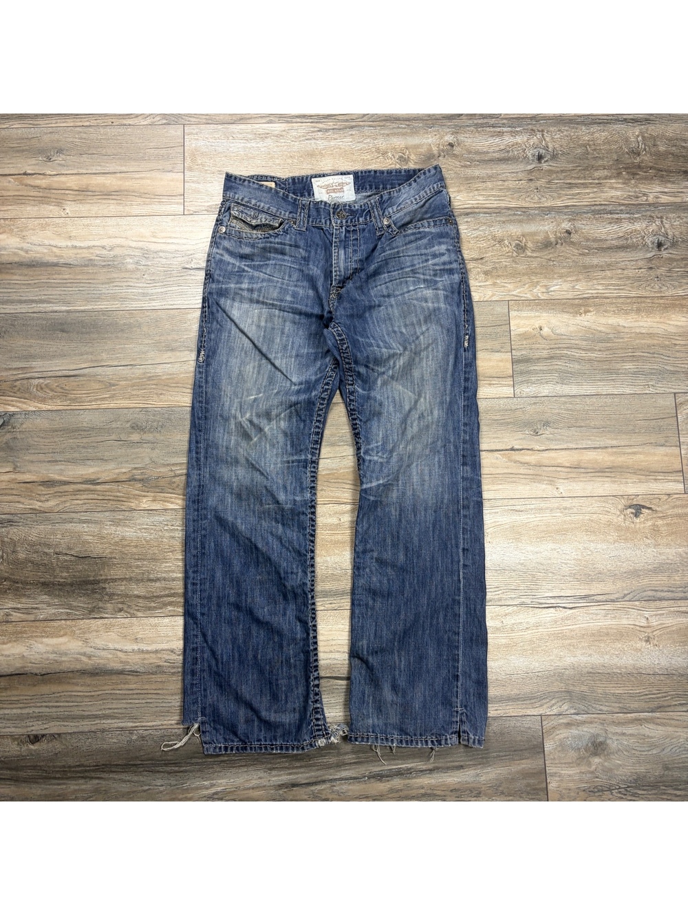 Big Star Pioneer boot cut blue jeans